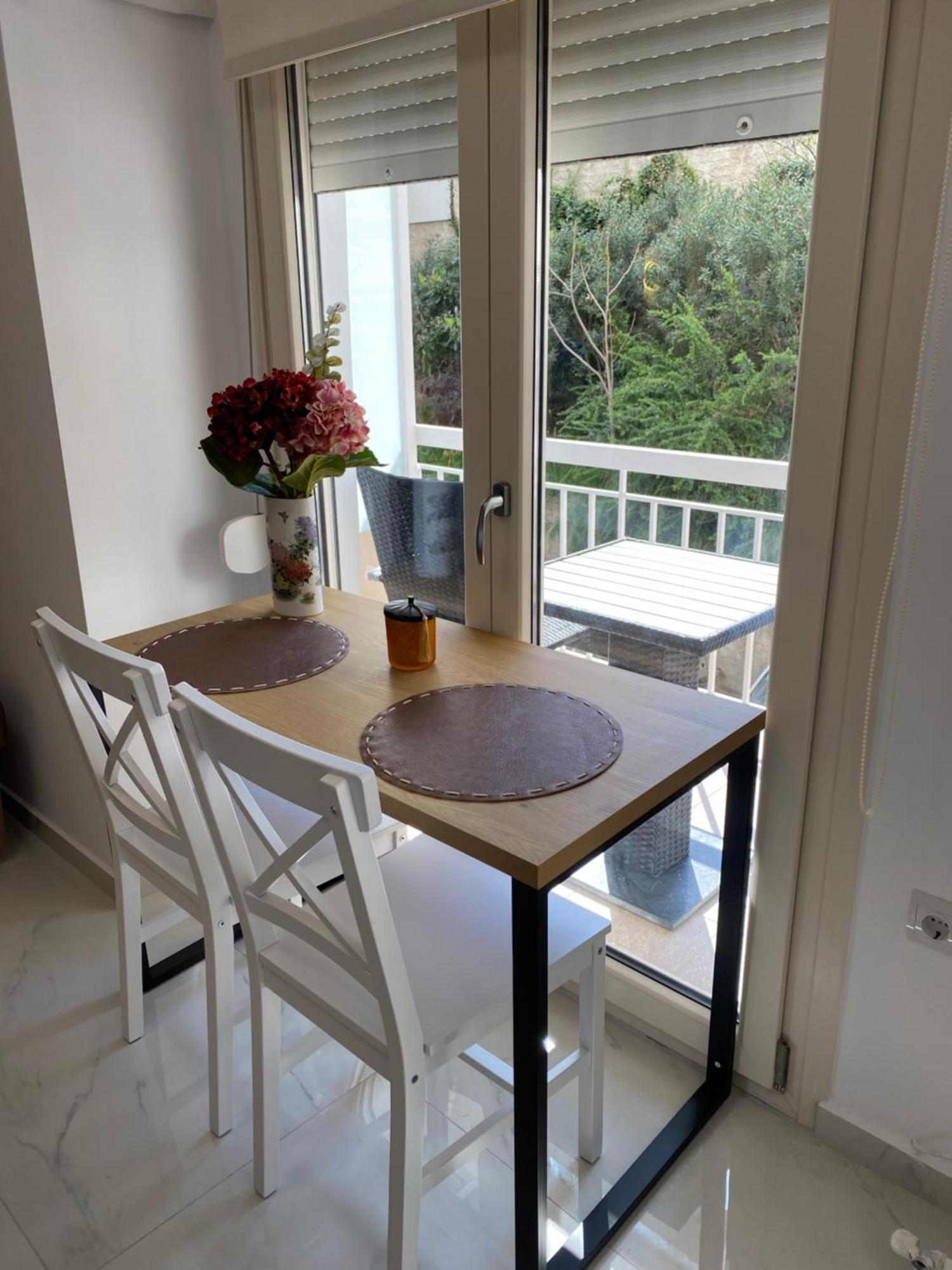 Apartment White *